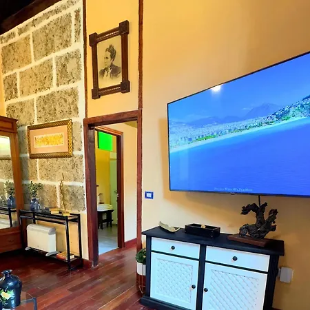 Peaceful House With Terrace In Garachico - Mountain View Holiday home