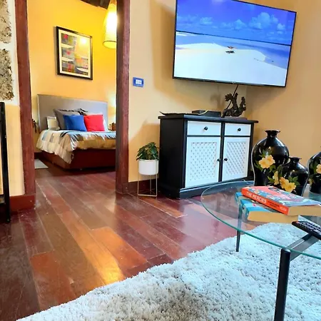 Peaceful House With Terrace In - Mountain View * غاراتْشيكو
